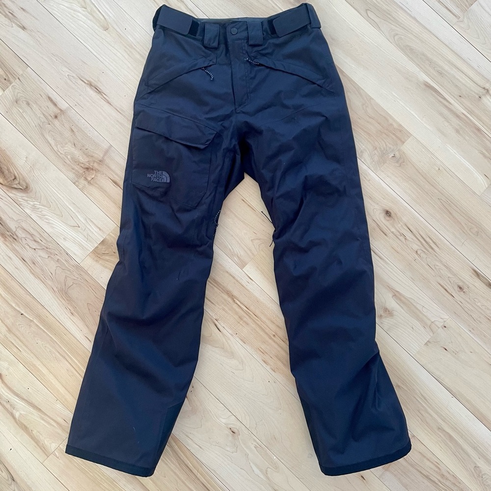 Men’s The North Face Freedom Snowpants (size S)